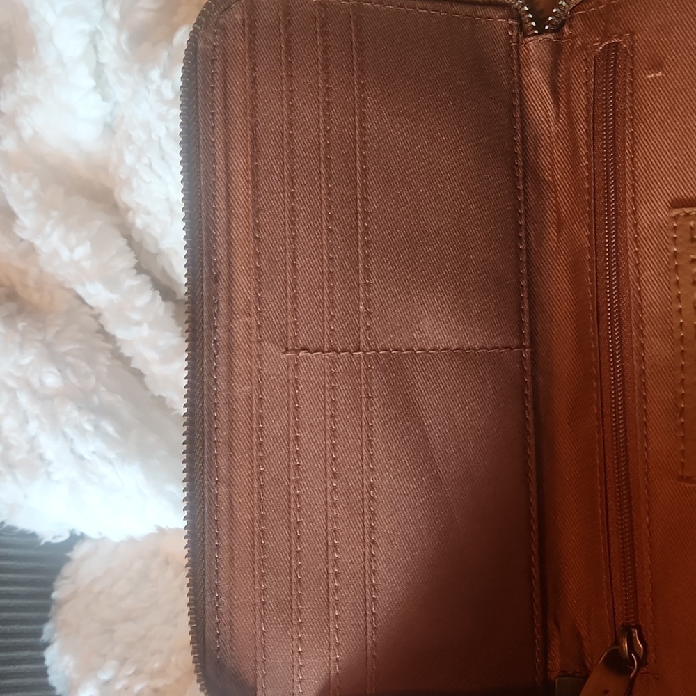 Free People Distressed Vegan Wallet Boho Preloved EUC - Picture 7 of 15